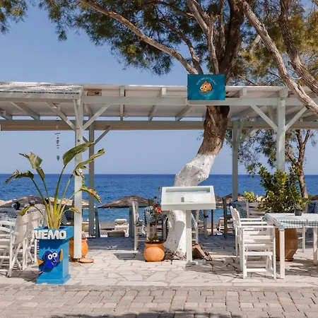Delion Sea Hotel Kamari (Santorini)